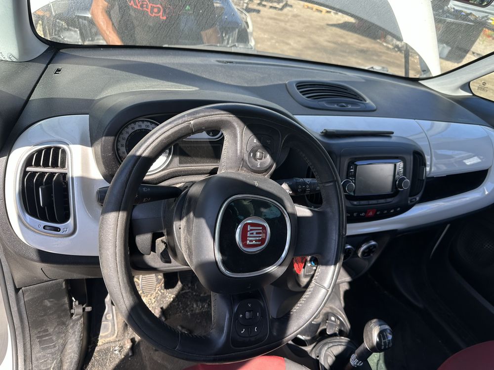 капак калници Fiat 500 L ляв и десен оригинални здрави