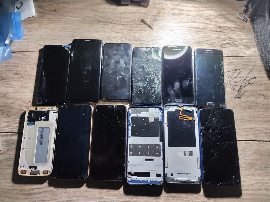 Telefoane de piese