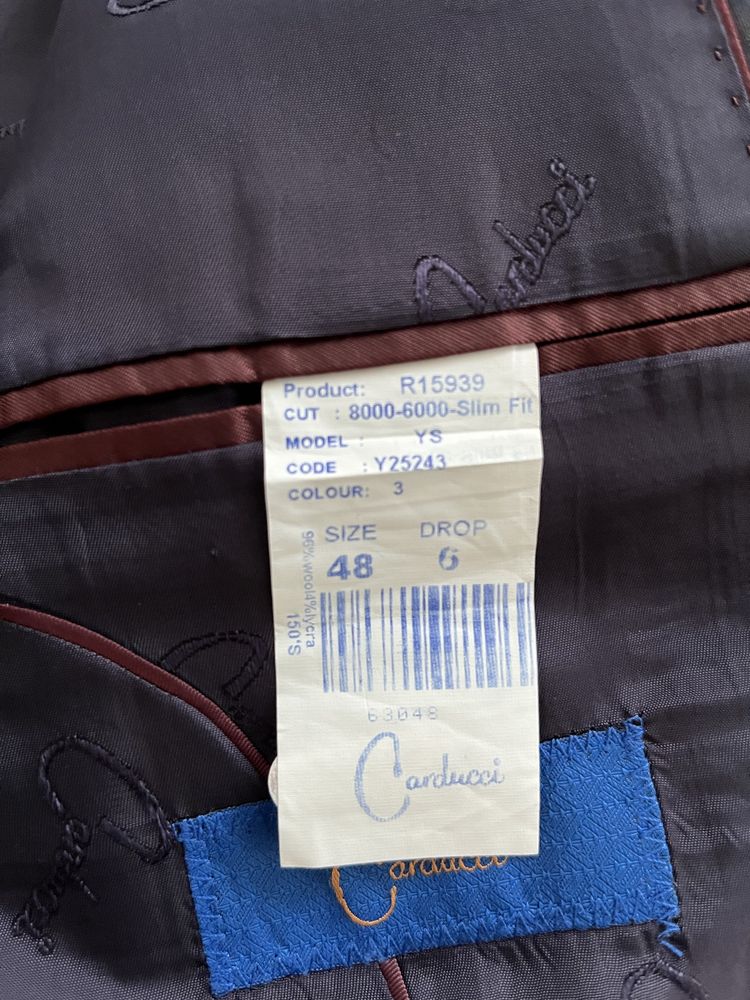 Мъжки костюм Carducci 48 M