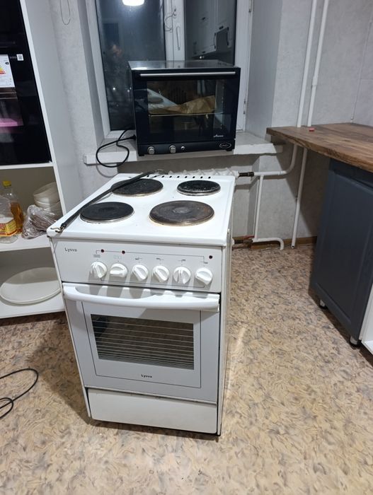 Электрическая плита