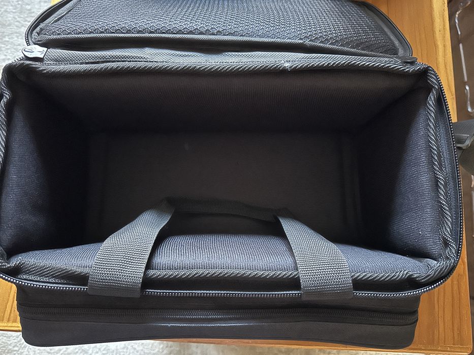 Мишпулт Midas Mr18