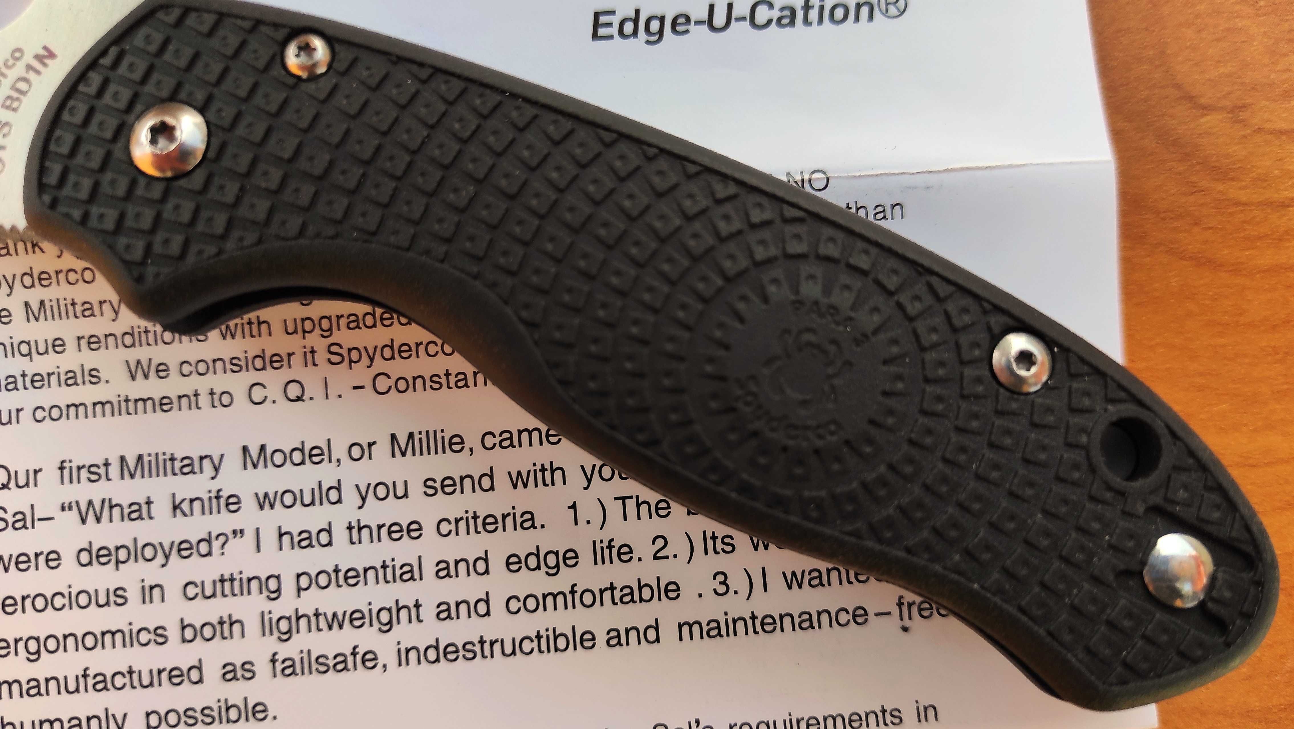 Сгъваем нож Spyderco Para 3 Lightweight