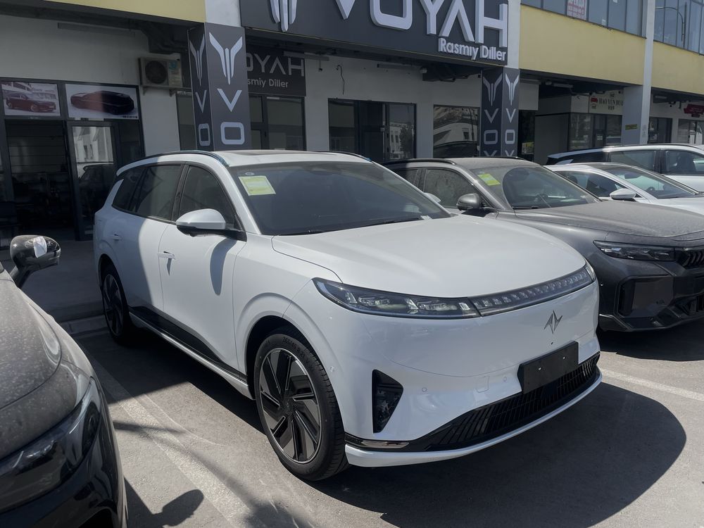 Dongfeng EP 008 Ultra (gybrid)