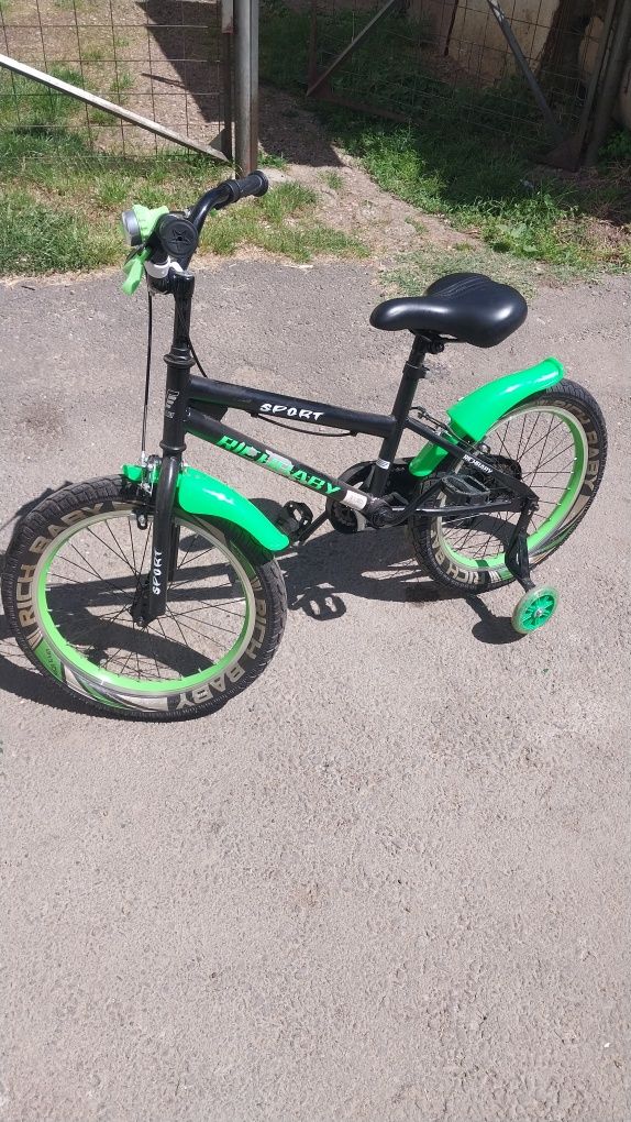 Bicicleta Juniori 4-8 Ani  Conditie Excelenta