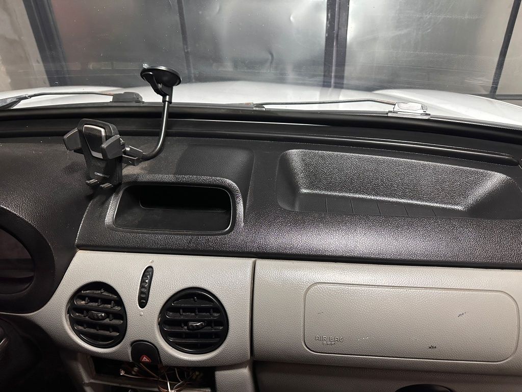 Vând Renault Kangoo 4x4 1900dci