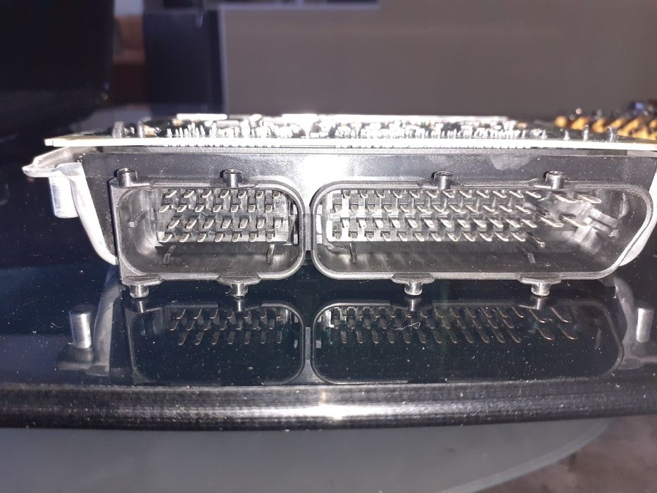 ЭБУ Audi A6, A4; WV B5.