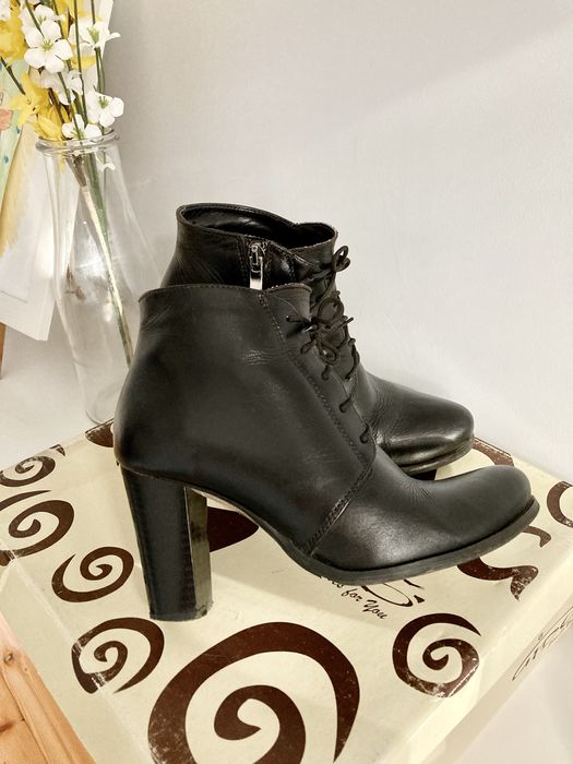 Боти естествена кожа