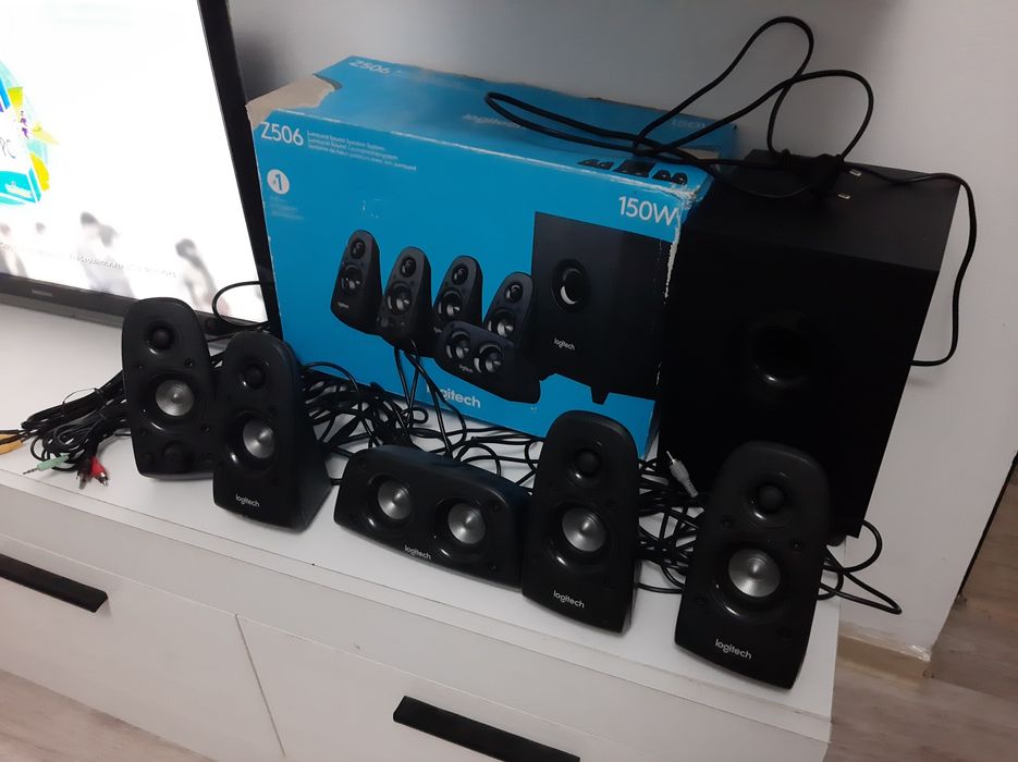 Sateliti de la un  Logitech Z506
