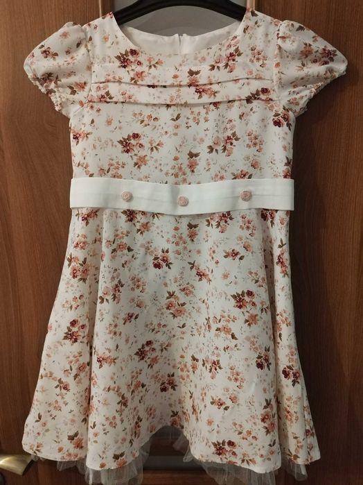 Rochita cu trandafiri roz