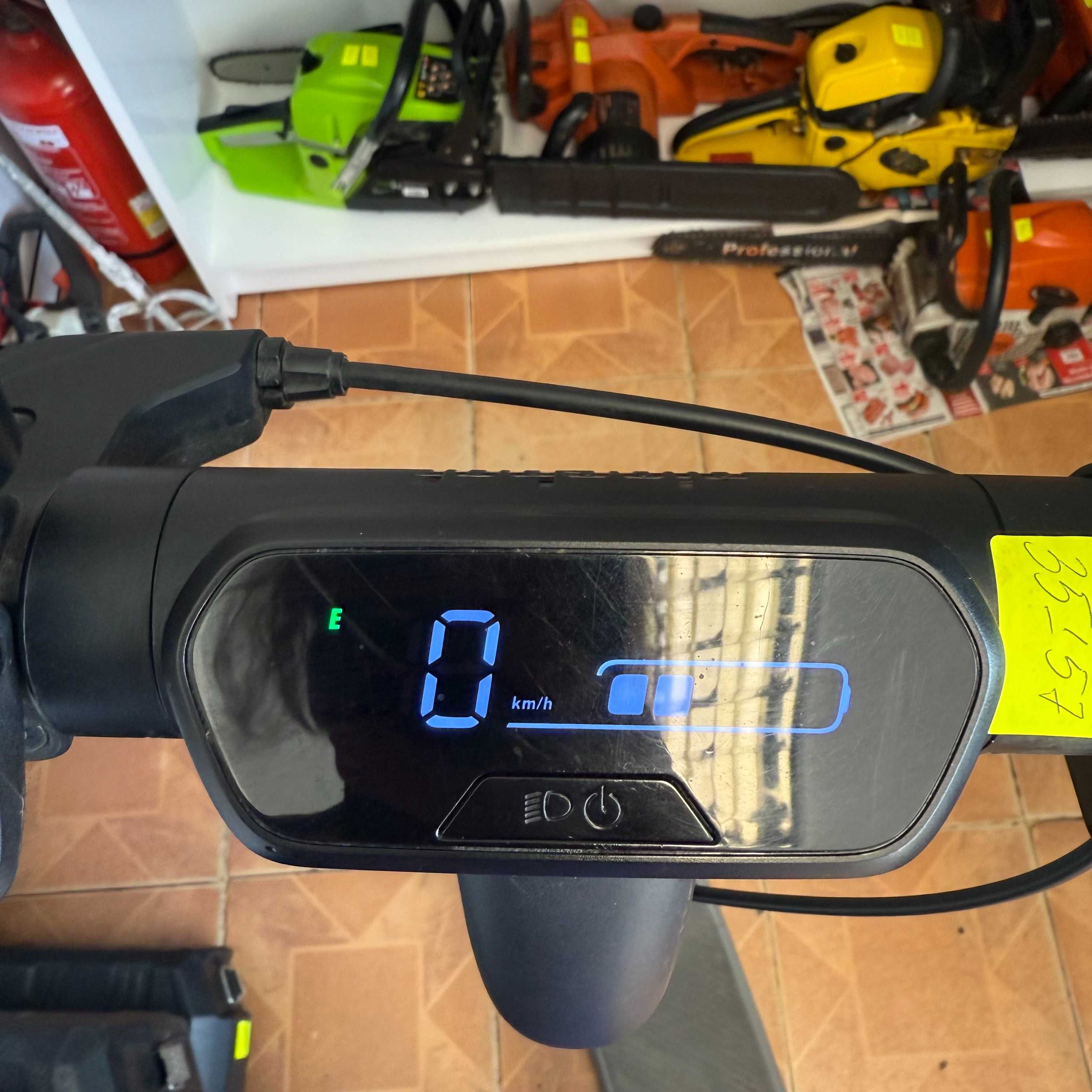 Електрическа тротинетка Ninebot, KickScooter E2