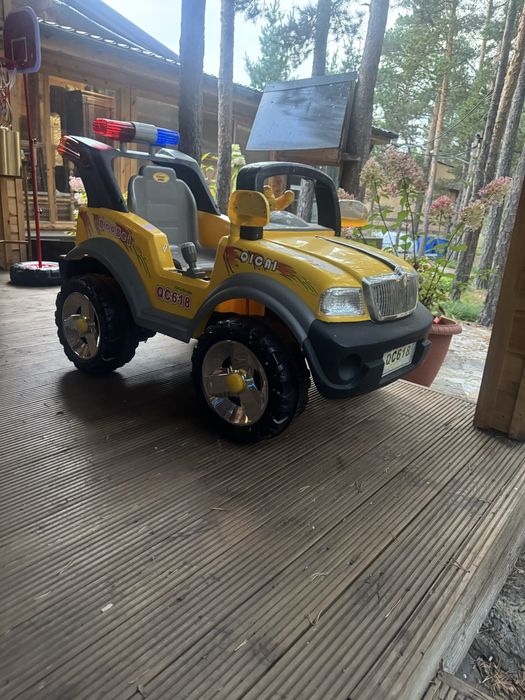 Машинка детская для мальчика