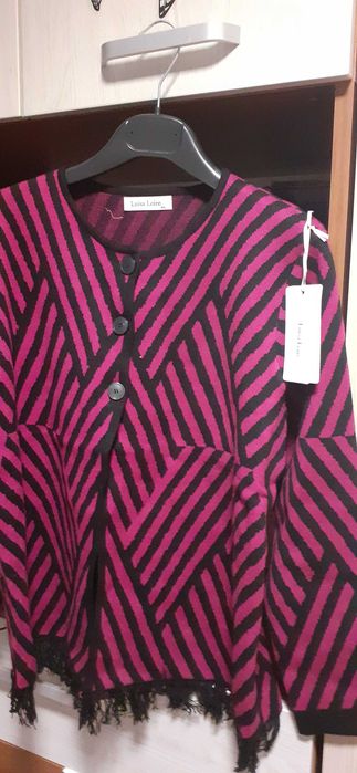 Pulover grosut ,mov cu dungi negre