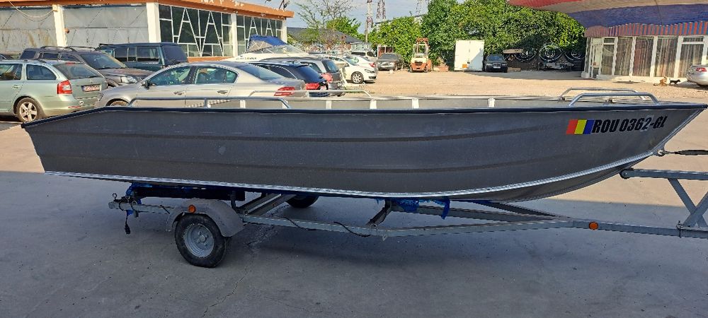 Barcă ALUMINIU 5,2m nouă