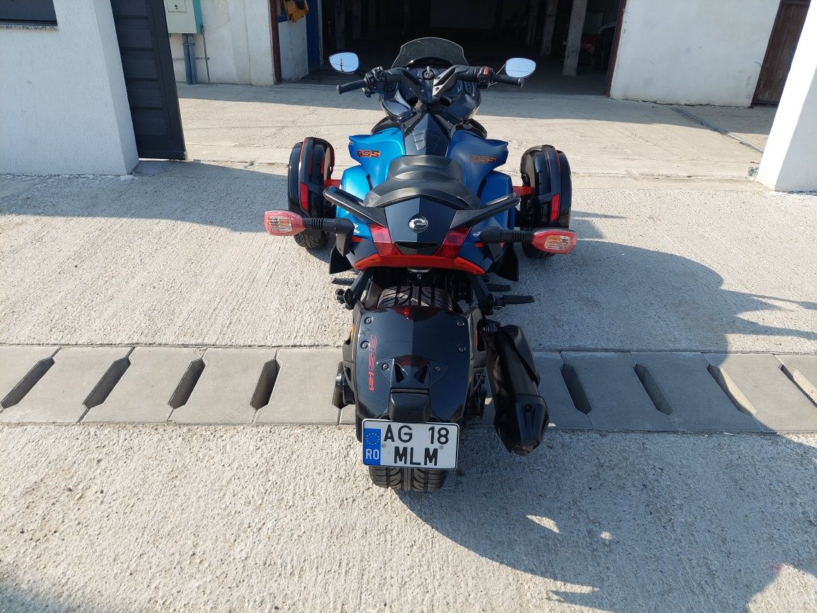 Can Am Spyder RSS 1000 Cm 2015