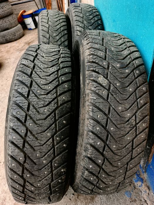 Зимние Шины R-15 185/65 Yokohama