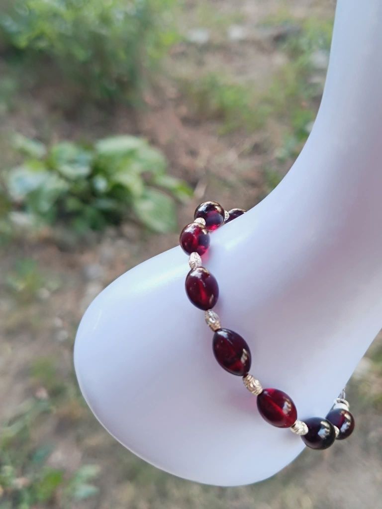 Veche bratara din argint de 925 cu chihlimbar natural presat, cherry