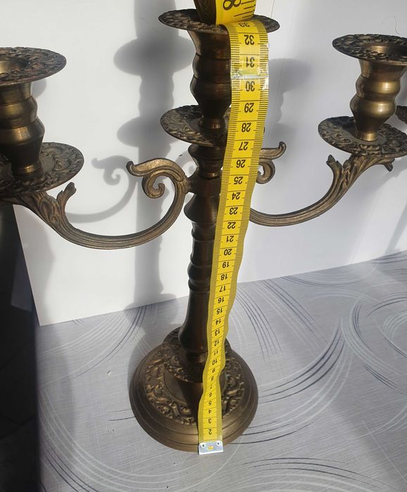 Антикварни медни свещеници