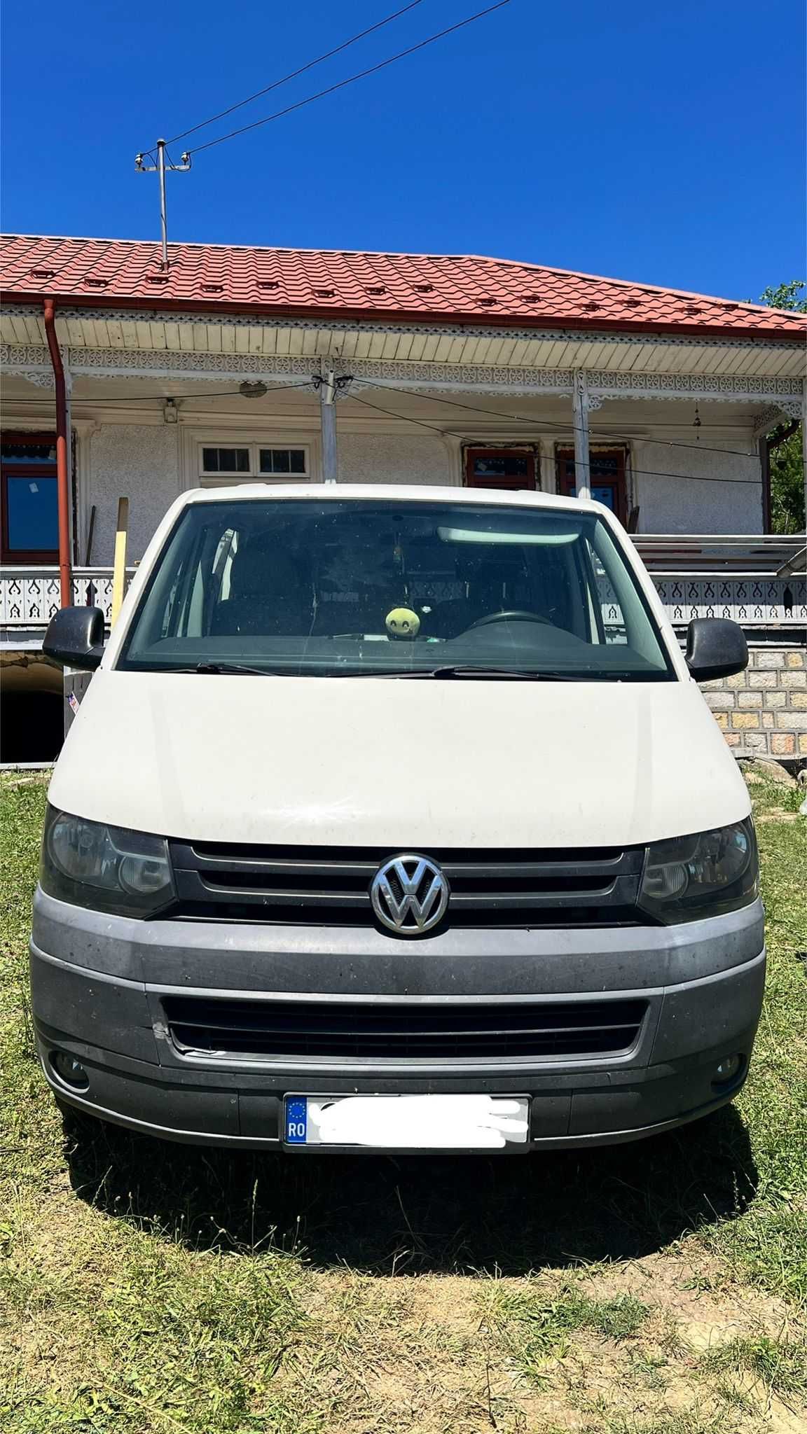 Volkswagen t5 2010 2.0 tdi 8+1