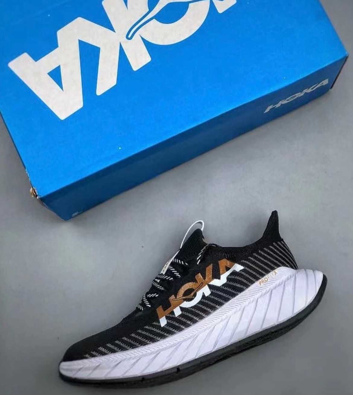 Нови мъжки маратонки Hoka One One Carbon X 3