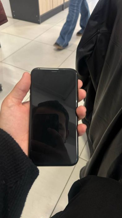 Iphone XR  сотилади