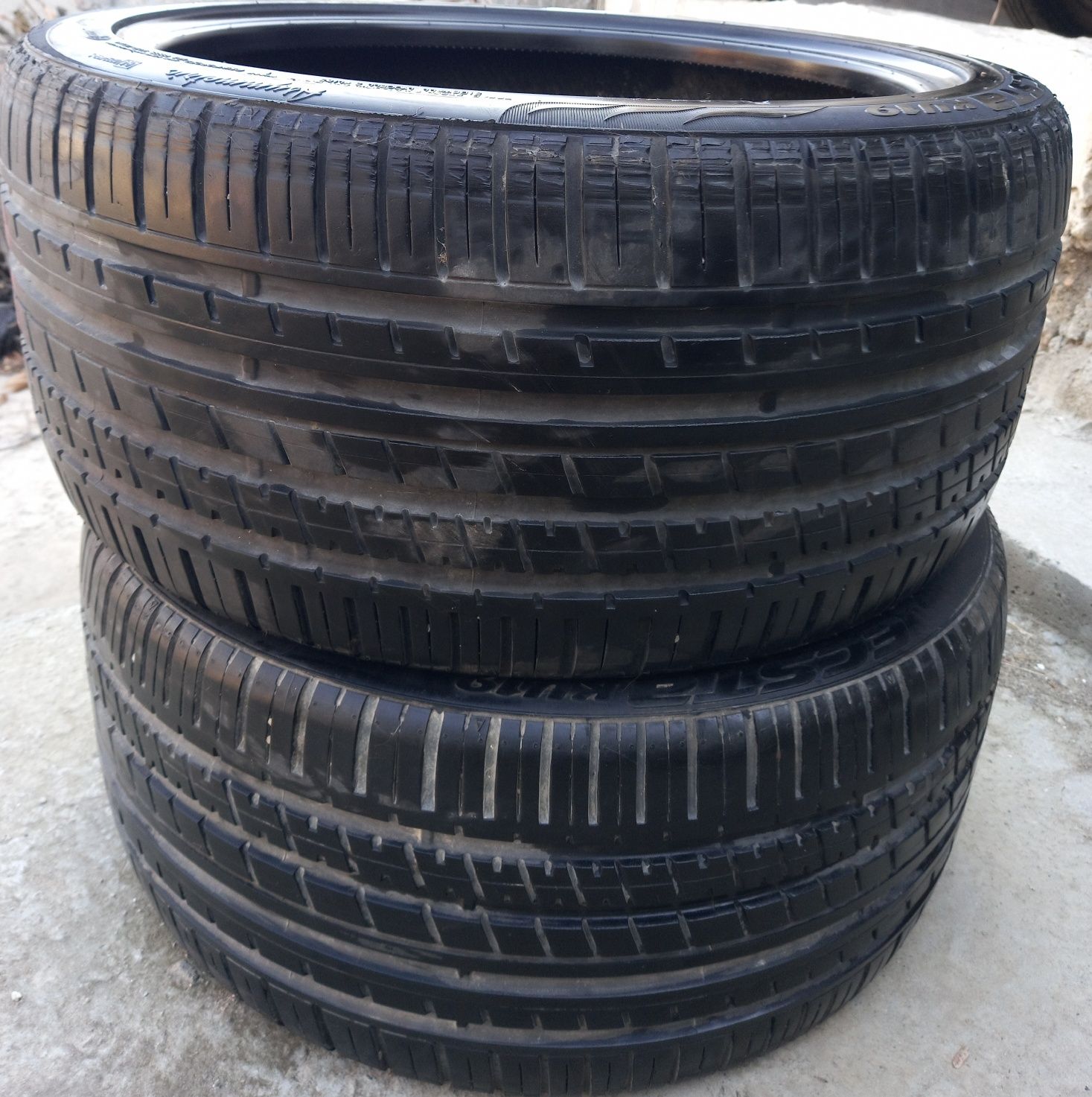 Продам шины Kumho 275/35/R19