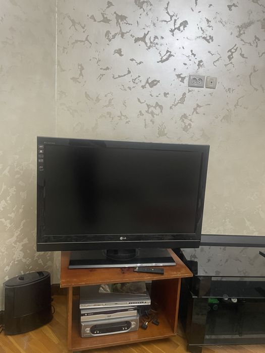 Продам телевизор
