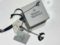 Vivienne Westwood Bat Wings Orb Колие