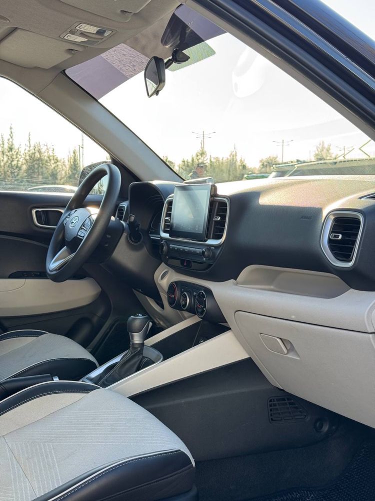 HYUNDAI VENUE 2023 1.0 Turbo(sport режим) Аудиосистема Bose