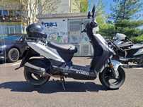 Scuter de inchiriat Kymco / Scooter for rent / Glovo, Tazz,  Bolt Food