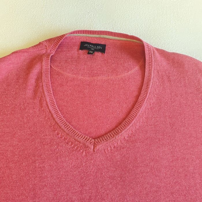 Pulover bărbătesc XXL,deosebit de frumos