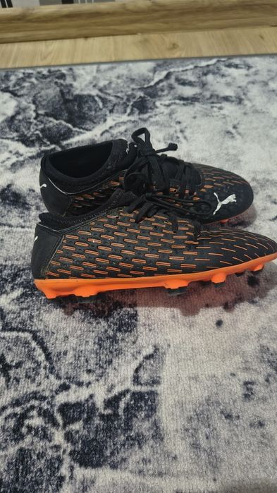 Бутонки футболни на Puma детски
