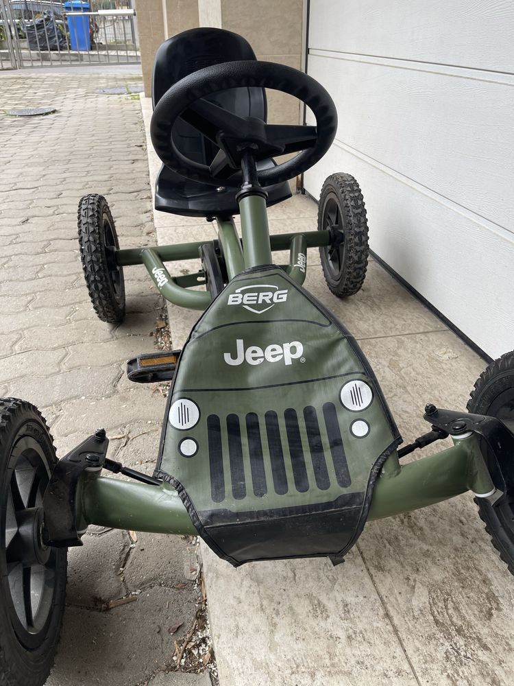 Детска кола с педали Berg Jeep Junior