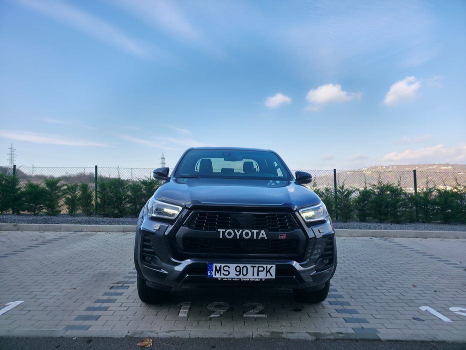 Toyota Hilux GR Limited