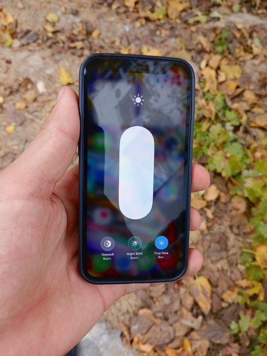 IPhone 12 mini xolati urta