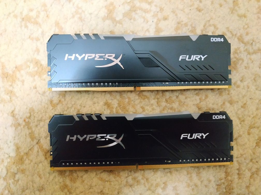 Оперативная память Kingston HyperX Fury RGB 8Gb DDR4 3466MHz