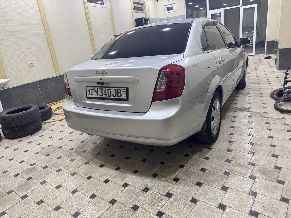 Jentra 2015 yil 2 pazitsa