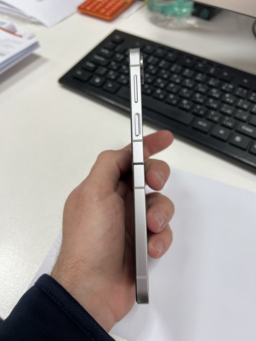 Samsung z flip6 цял за части