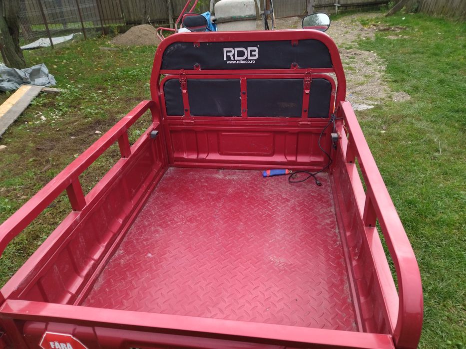 Vând triciclu electric