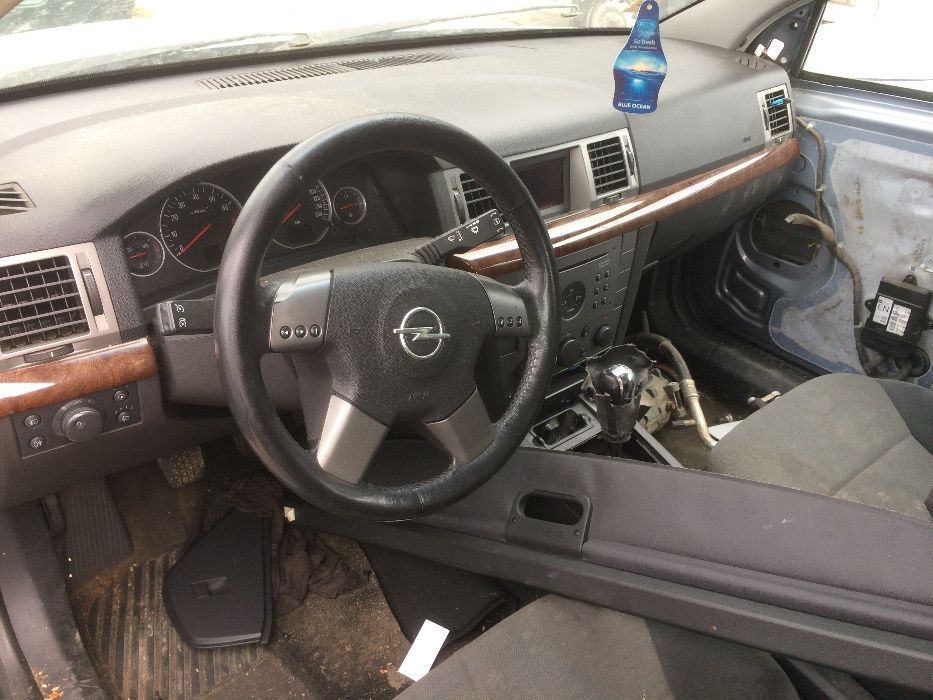 Opel Vectra C 2.2i direct комби на части