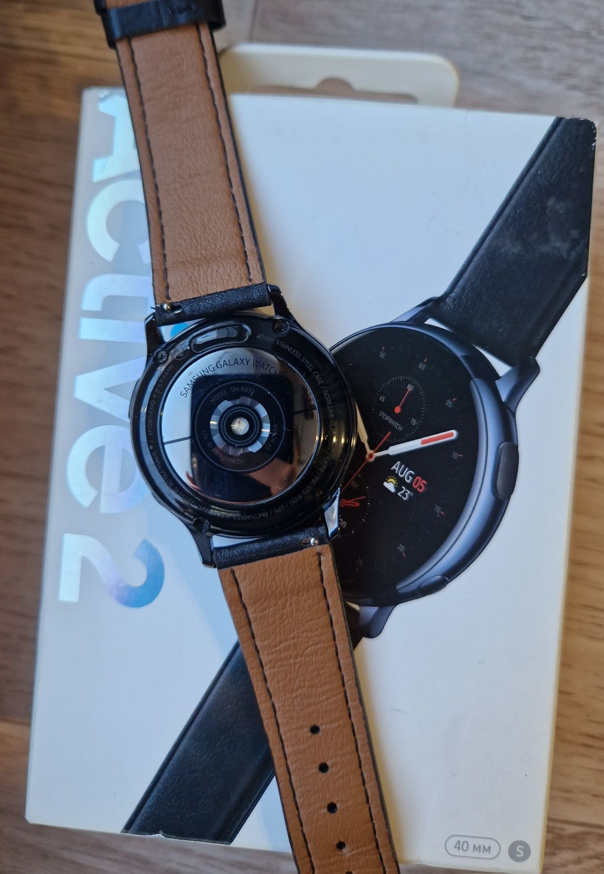 Продам Samsung Galaxy watch active 2 40 мм