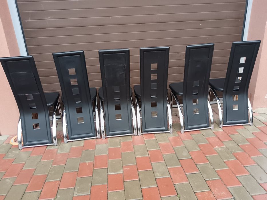 Masa extensibila și 6 scaunee living ara