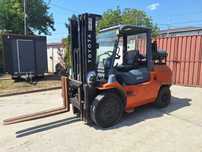 Vanzare stivuitor Toyota gpl capacitate 4500 kg