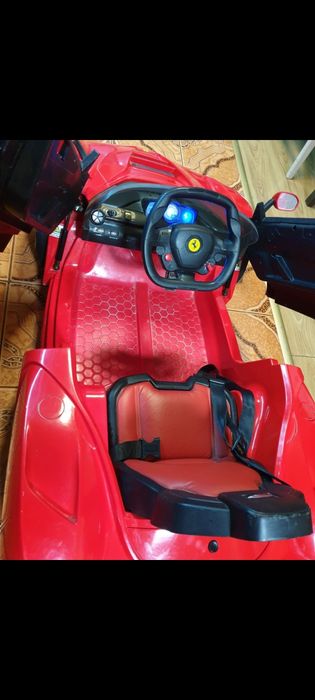 Masina electrica Ferrari