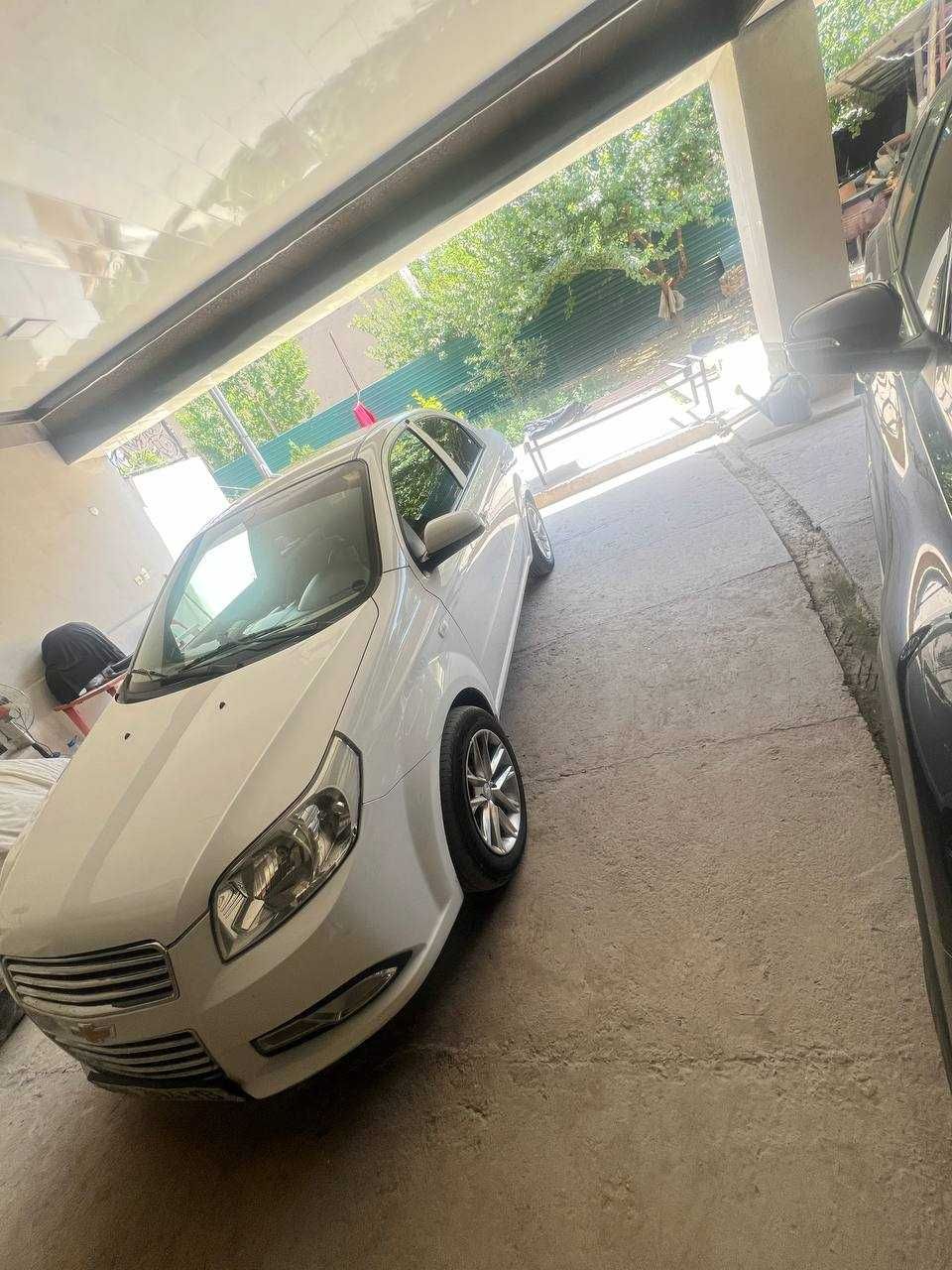 Продается Нексия 3, Автомат