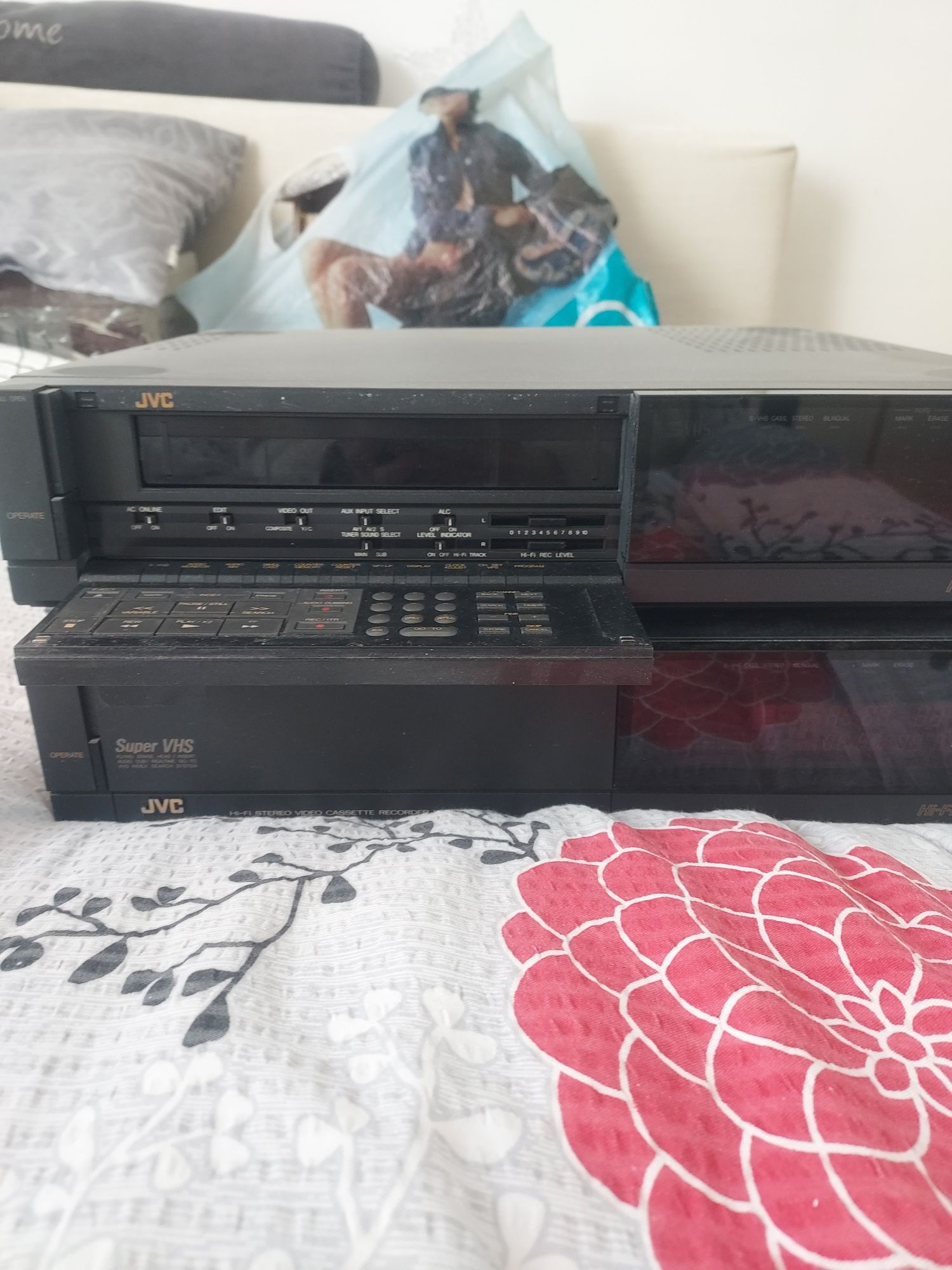 Vand 2 videorecorder jvs svhs