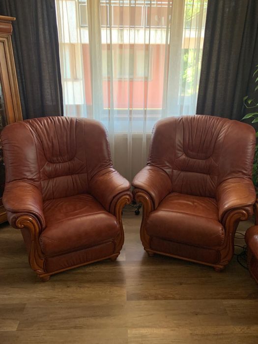 Canapea si fotolii, piele naturala si lemn de cires