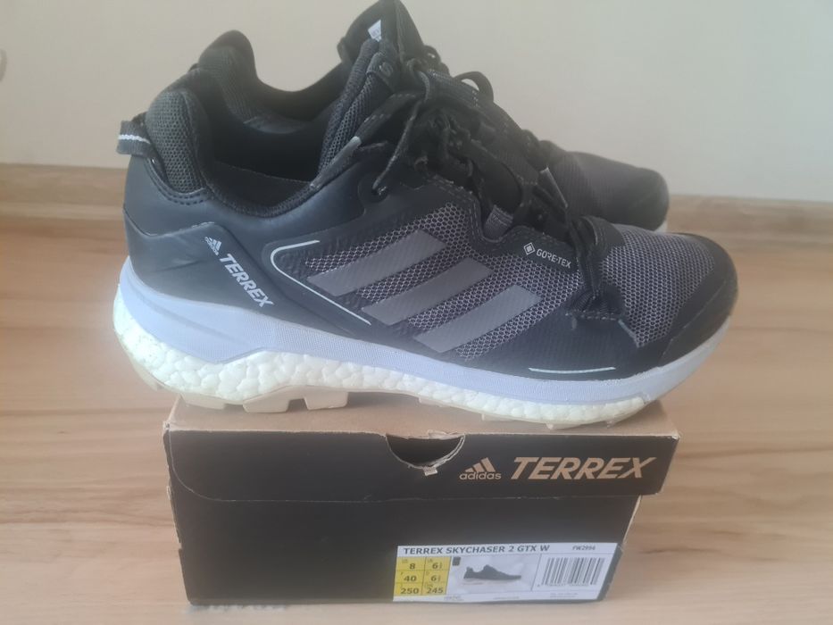 Юношески маратонки ADIDAS GTX 40 40