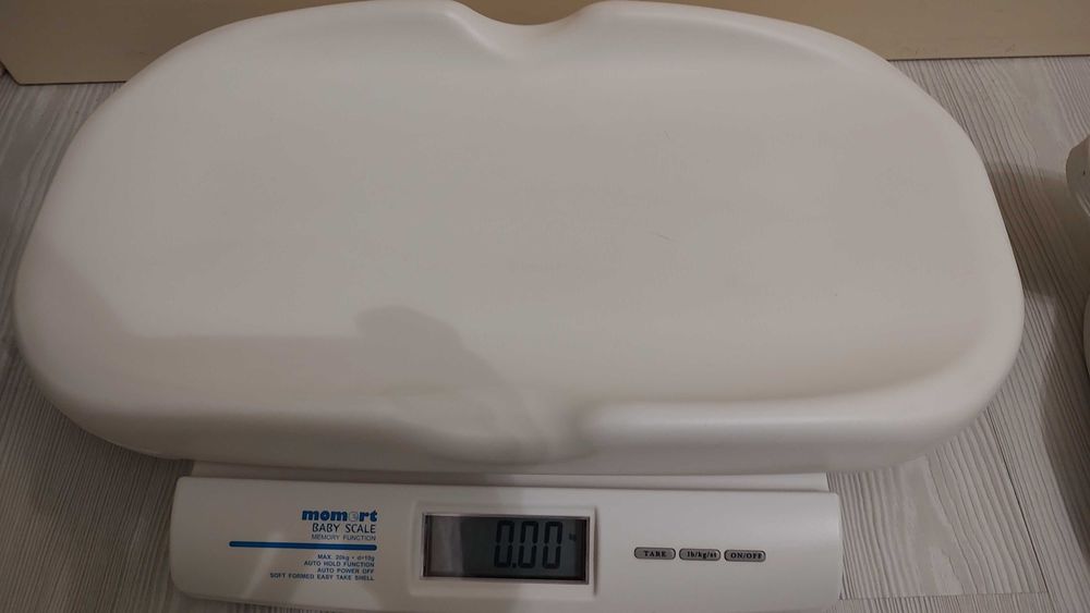 Vand cantar digital nou-nascut ai copii