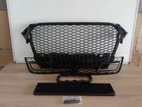 Grila radiator+proiectoare RS Look negru lucios Audi A4 B8.5 11-14