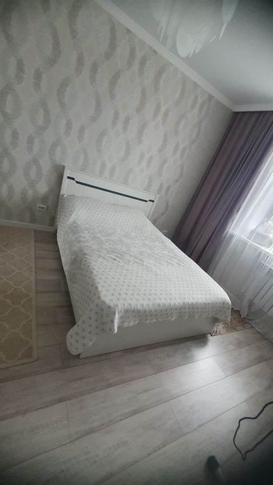 Продам двухспальную кровать